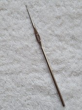 Vintage Used Hero Crochet Hook Made In USA Size 7 Metal Silver