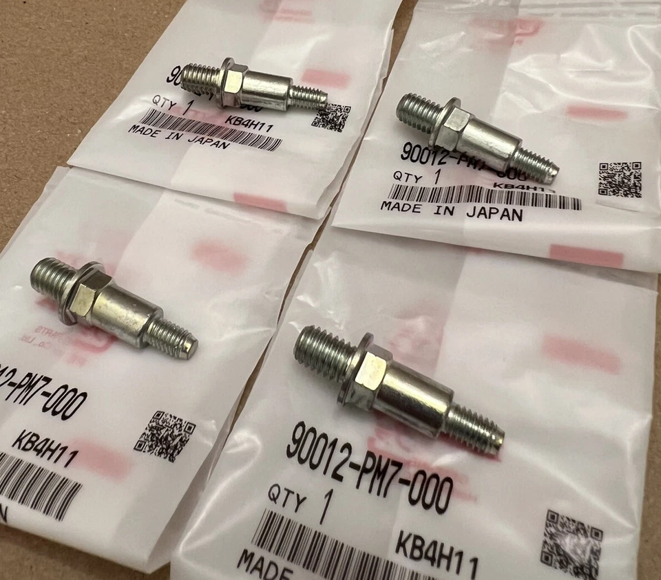 JUEGO DE 4 PERNOS DE MONTAJE DE CUBIERTA DE VÁLVULA ORIGINALES OEM HONDA ACURA 1990-2001 90012-PM7-000 Foto 3 de 3