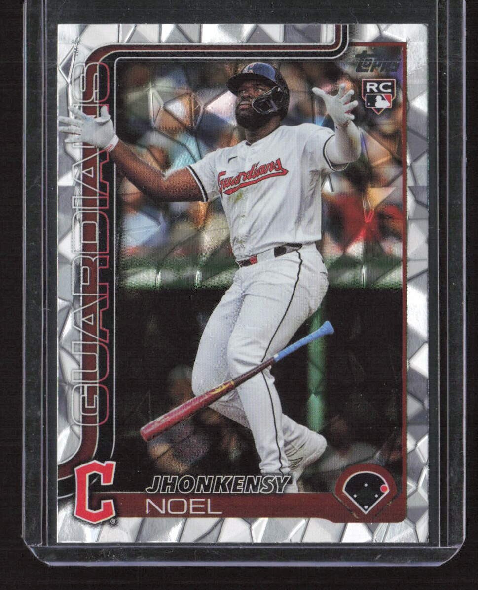 2025 Topps #24 Jhonkensy Noel Diamante Foil Cleveland Guardians
