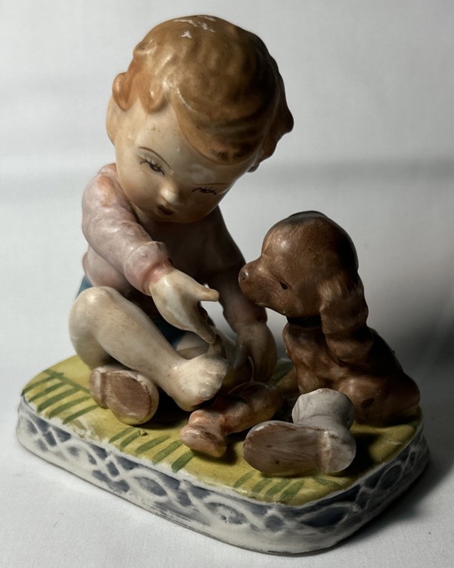 Vintage 1950’s Clover Japan Porcelain Figurine
