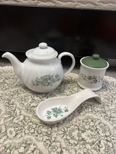 Corelle Callaway Green Ivy Tea Pot , Ivy Sugar Bowl w/ Lid And Spoon Rest