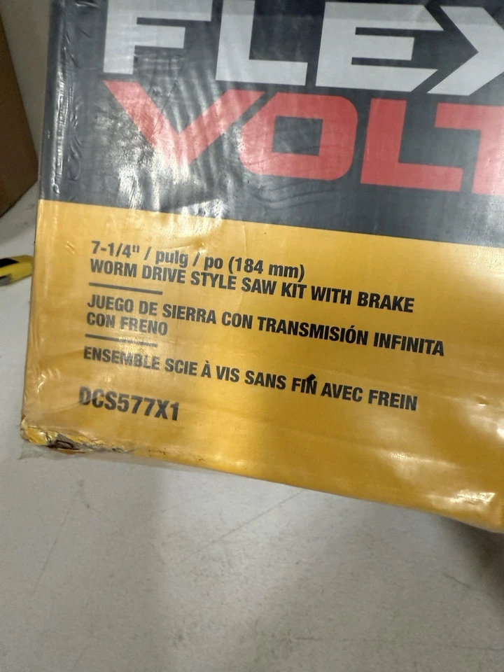 Dewalt DCS577x1 Flexvolt 60v Max Li-Ion 7-1/4 In Cordless Wormdrive Circular Saw - Image 3 of 3