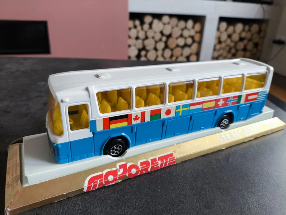 1/55 MAJORETTE 3064 COACH AUTOCAR BUS DE VOYAGE MERCEDES OLYMPIADES NMIB - Photo 3/4