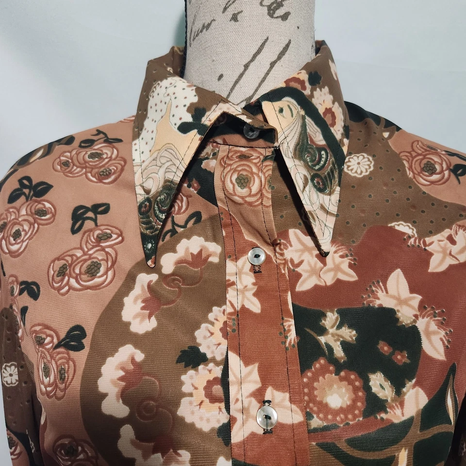 Vintage 70s JC Penny Salmon, Green, & Brown Floral Long-Sleeve Blouse. Size 18. - Image 2 of 4