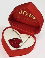 JoJo's Bizarre Adventure Golden Wind Polnareff Heart Earrings Japan Exclusive