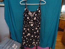 Forever 21+ Size 0X Faux Wrap Adj spaghetti Strap Black Daisy Print Sundress
