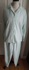SOFT COMFY DELICATE MINT GREEN VANITY FAIR WOMEN'S PAJAMA SET IN SIZE SMALL