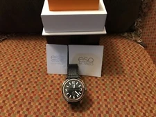 NEW ESQ MOVADO DATE SWISS LEATHER MENS WATCH 07301410 NEW WITHOUT TAGS