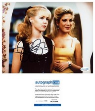 Jennie Garth ‘Beverly Hills, 90210’ Signed 'Kelly’ Autograph 8x10 Photo ACOA
