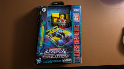 Transformers Legacy Evolution Armada Universe Hot Shot Action Figure (SEALED)