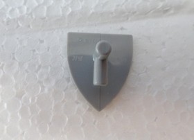 LEGO 3846pb035 Triangular Shield with Red Dragon Head