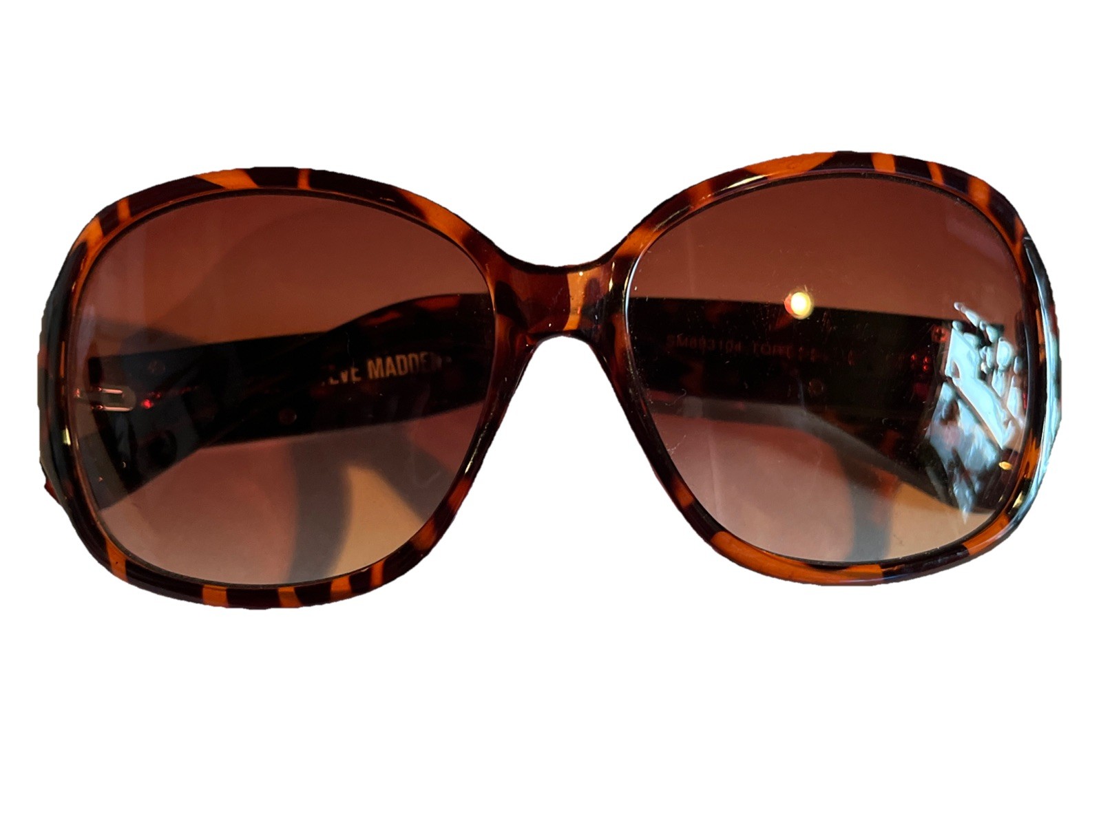 Steve Madden Tortoise Oversized Square Sunglasses SM893104 Gradient Brown Lenses