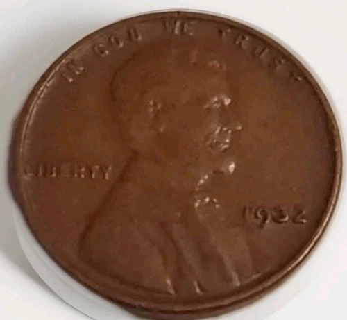 1932 (P) LINCOLN WHEAT CENT Glossy Brown AU Coin-Free Post w/Tracking