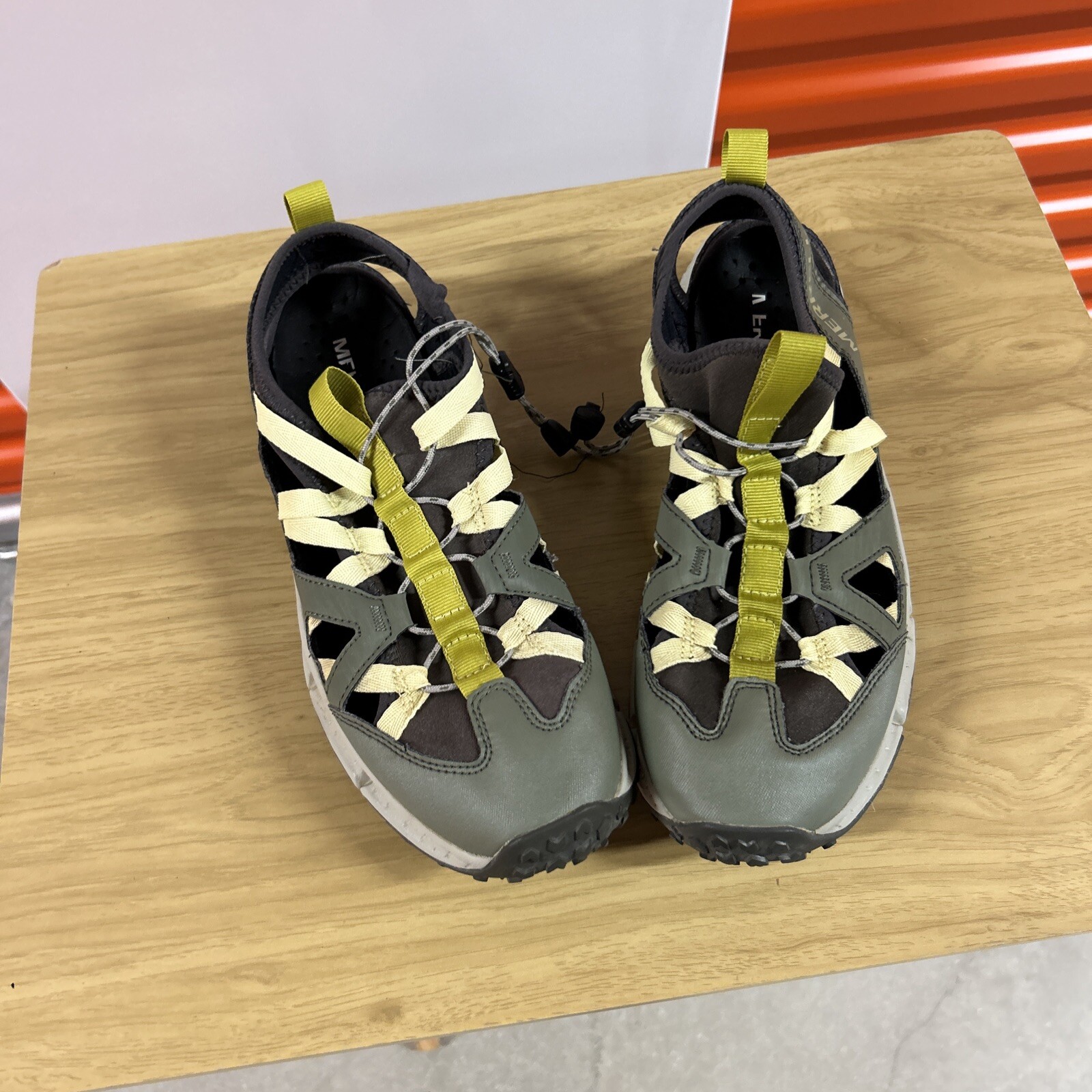 Merrell Hydrotrekker Strap sandali da trekking elasticizzati da donna grigi con cinturino 9