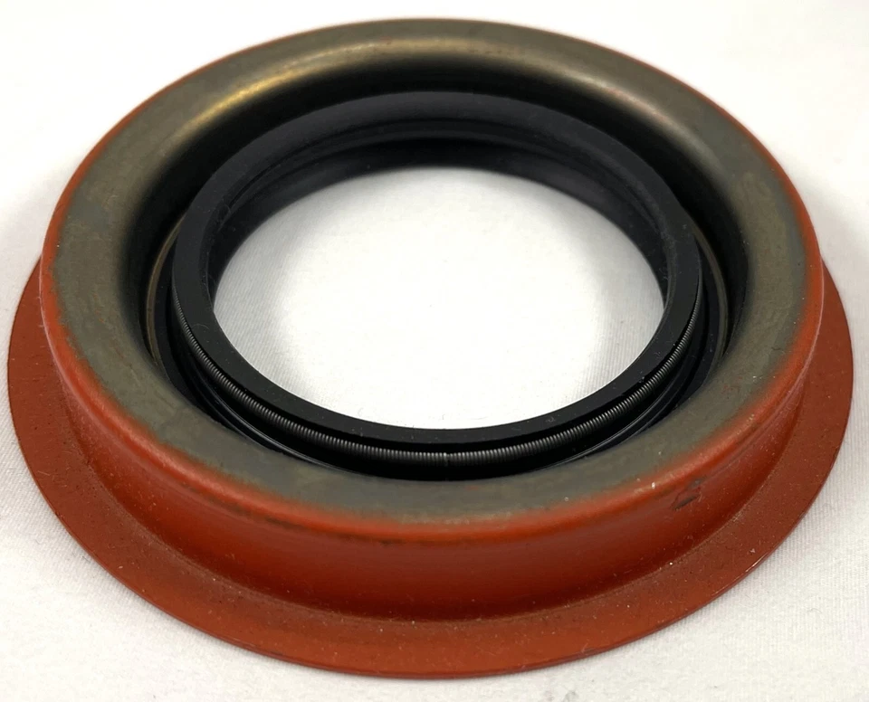 Sello de piñón diferencial CR/SKF 21955 NS 2286 para camioneta SUV Select 68-97 GM Foto 3 de 4