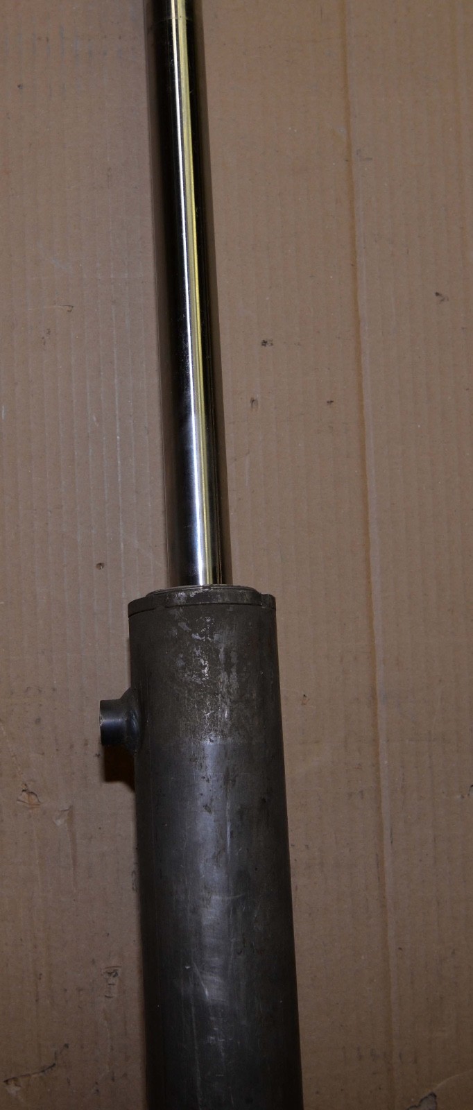 Tractor loader hydraulic cylinder 1 1/4" diameter shaft farm rebuilders