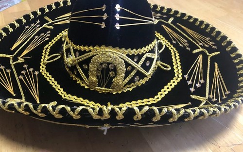 ~Rare Vintage Black Velvet CALIDAD 