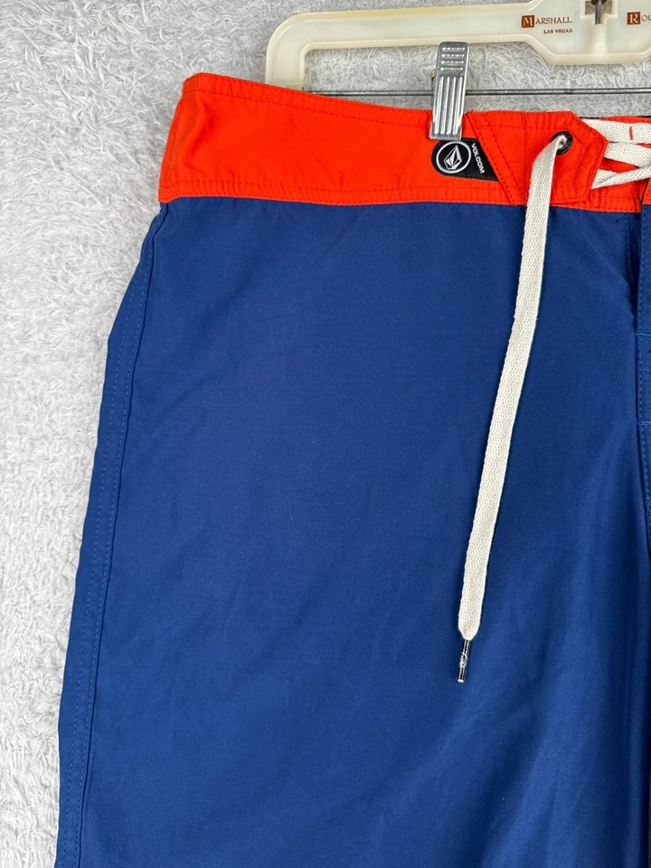 Volcom Swim Trunks Mens 36 Blue Red Board Shorts Polyester Beach Surf Pool 36x10 - Image 4 of 4