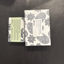 Davines MOMO Hydrating Shampoo Bar 3.53 oz With Shampoo Bar Holder
