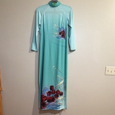 Handmade Vietnamese Ao Dai Floral size XL chest 94cm, waist 80cm back zip