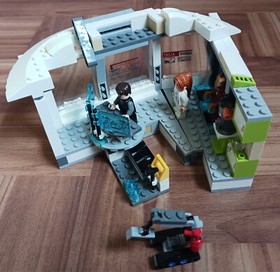 LEGO Marvel: Iron Man: Malibu Mansion Attack (76007)