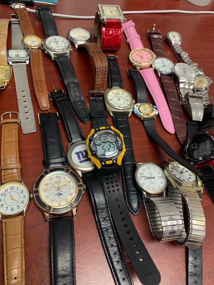 Lot of 23 Watches, Assorted Brands, Timex And More!!! | eBay display picture 2