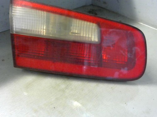 Feu Arrière Intérieur Gauche Occasion Pour Renault Laguna II Phase 2 1.9 DCI 125ch