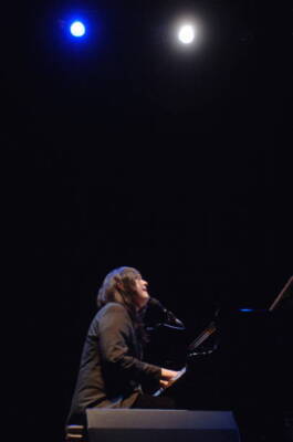 Photo of ANTONY AND THE JOHNSONS  Music Band Singer Performing Old Photo 3