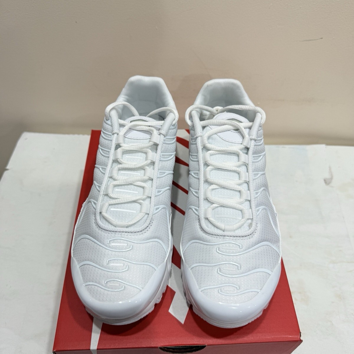 white tns size 4