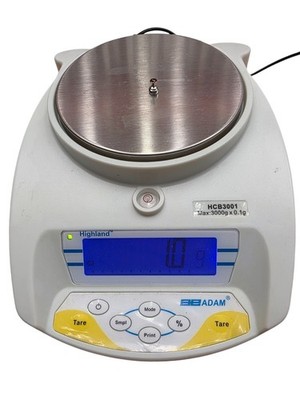 HIGHLAND ADAM EQUIPMENT HCB 3001 3000G X 0.1G PORTABLE PRECISION SCALE BALANCE