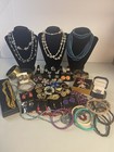 Estate Costume Jewelry Necklaces Earrings Rings Bracelets — photo 4