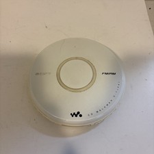 Sony CD Walkman D-FJ041 Mega Bass AM/FM Radio -CD WON  T PLAY, RADIO WORKS-READ