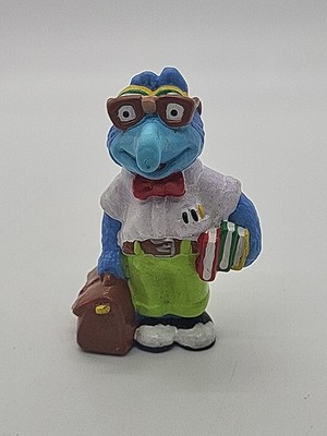 Sesame Street Gonzo HTF Cake Topper Student Teacher Nerd Books 1990