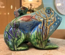 Vintage Wooden Frog Trinket Box, Hand Crafted and Painted Ocean Scene Fish