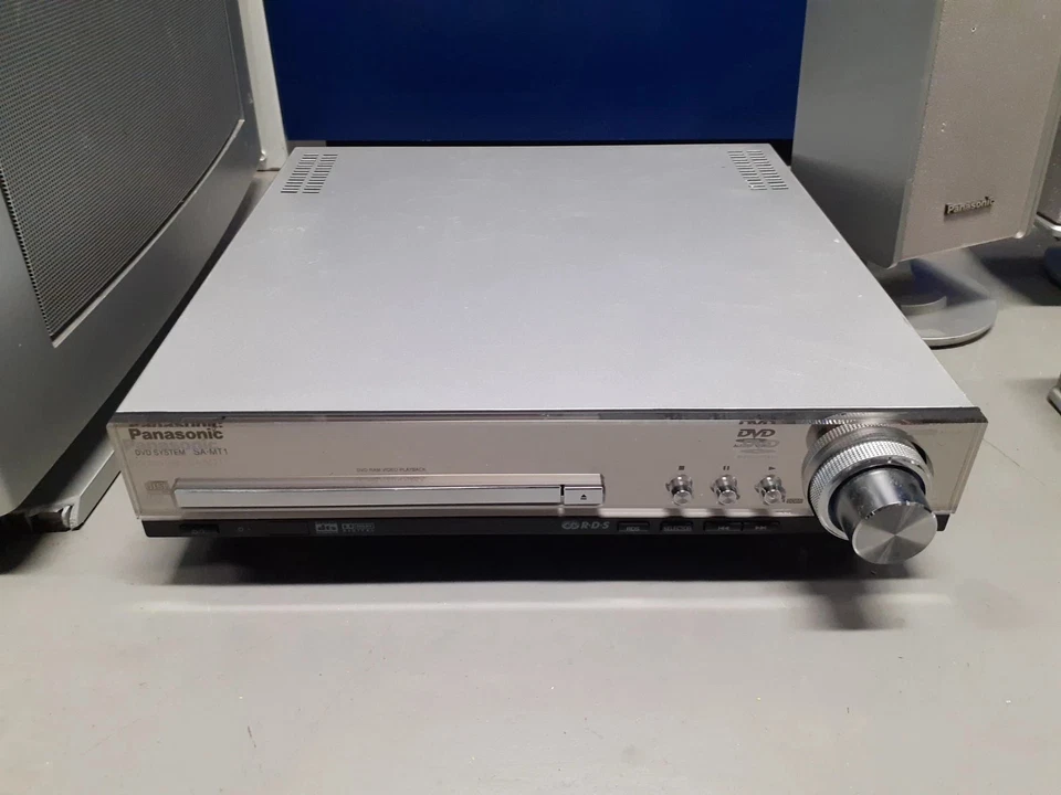 Panasonic DVD Player Surround Sound System Sa-mt1 & Sb-wa310 Sub Woofer SEEPHOTO - Image 3 of 4