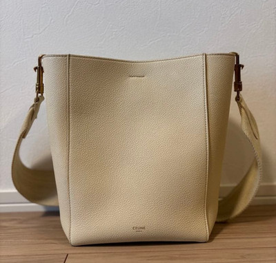 CELINE Sangle Small Bucket Leder Schultertasche Vanille Gebraucht Staubbeutel...
