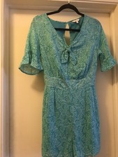 Womans Adorable Romper, Size Small Brand New