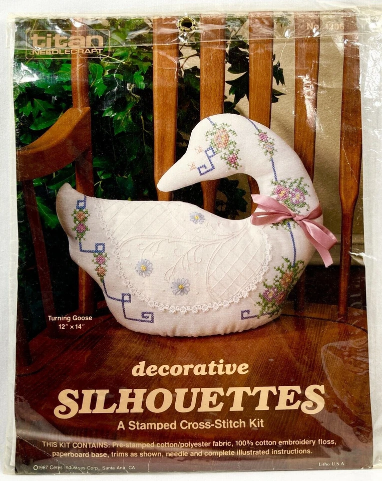 NUEVO 1987 Titan Turning Goose 1206 Estampado Punto de Cruz Kit Figura 12x14 10590 Foto 2 de 3