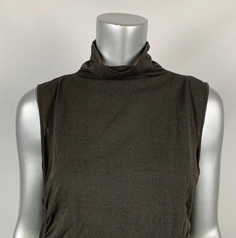 Top Ellen Tracy L Mezcla de Seda Marrón Cuello Simulado Sin Mangas Elástico Lados Acanalados Foto 2 de 4