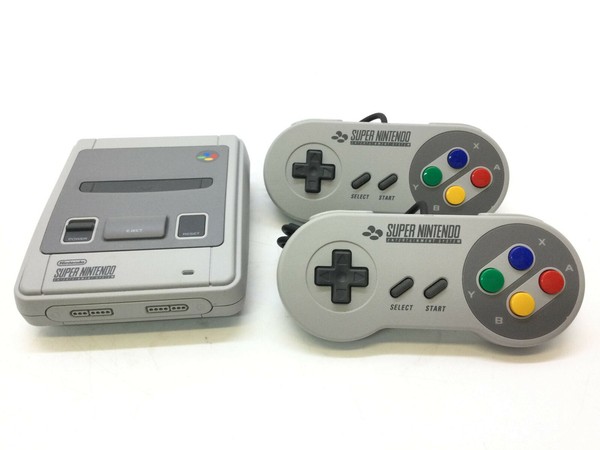 SNES Nintendo Classic Mini: Super Nintendo Mini + LOT OF GAMES