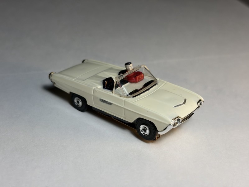 HO Detroit Thunderbird convertible. White/ black seats. Tjet/aurora