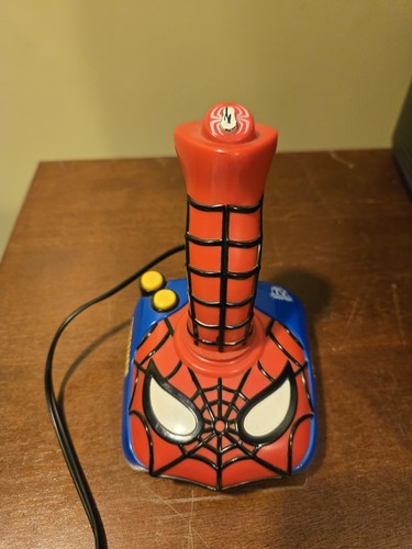 Jakks TV Games 2004 Spiderman Plug and Play Video Game System - Picture 7 of 7