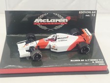 Minichamps F1 1992 McLaren MP 4/7 Honda V12 White Orange #2 G. Berger in Case