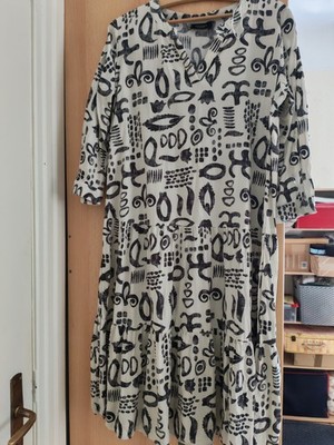 Sommerkleid v. ''Gina'', Gr. XL, mehrfarbig, neuwertig, Midi
