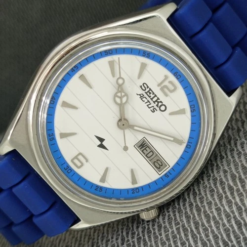 VINTAGE SEIKO ACTUS AUTOMATIC 7009A JAPAN MENS WHITE COLOR DIAL WATCH a2436-U