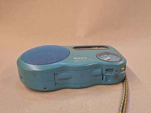 Sony CFT-1 Radio Kassettenrecorder 1994 – Teildefekt / Retro - Bild 2 von 4