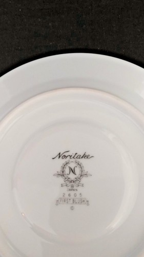 Noritake China FIRST BLUSH Tea Cup Coffee Cup Green Trim Pattern 2605 - Picture 5 of 8