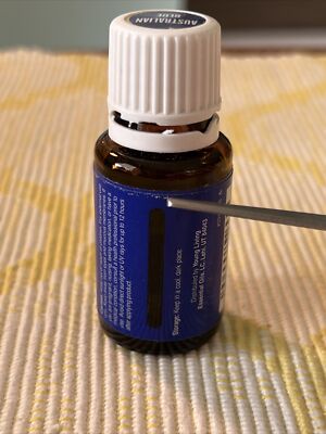 エッセンシャルオイル Young Living Australian Blue 15ml Young Living Essential Oils Australian Blue 15ml, Opened