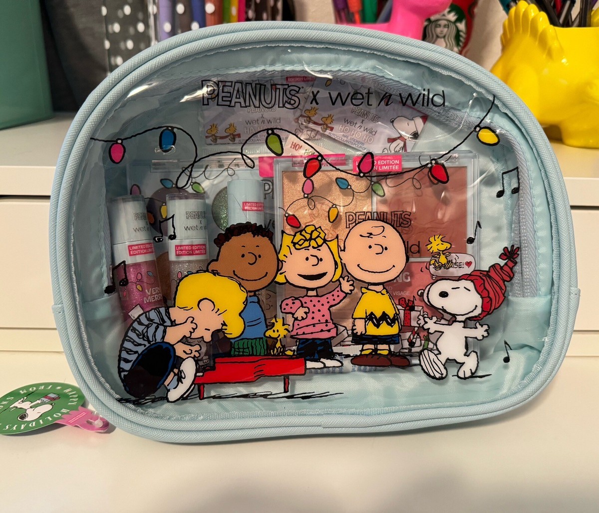 Wet N Wild Christmas Peanuts Snoopy Makeup Bundle Kit | eBay
