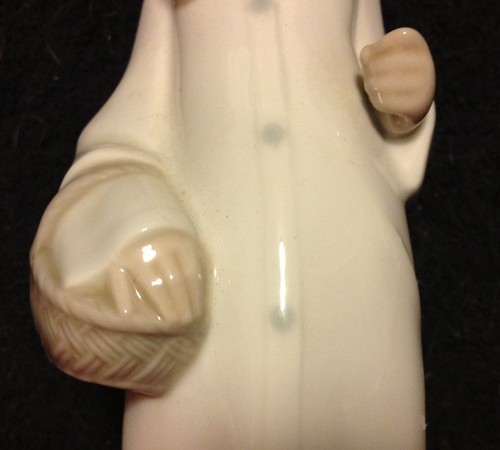 Vintage Rentner LLADRO Figur Hirtenmädchen langes Gewand Korb Pferdeschwänze #4678 - Bild 2 von 5